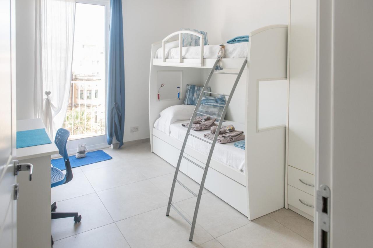 Gzira Sliema, Villa Savoia Luxury Apartment For 5 Guests מראה חיצוני תמונה